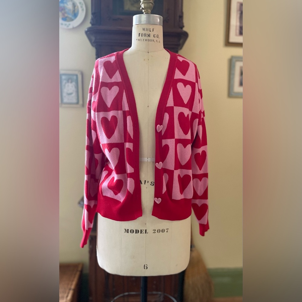 EUC 33 Degrees Heart Postage Stamp Cardigan Sweater